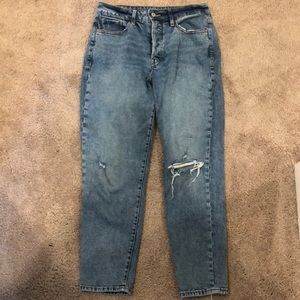 Straight Leg High-Waist Jeans
